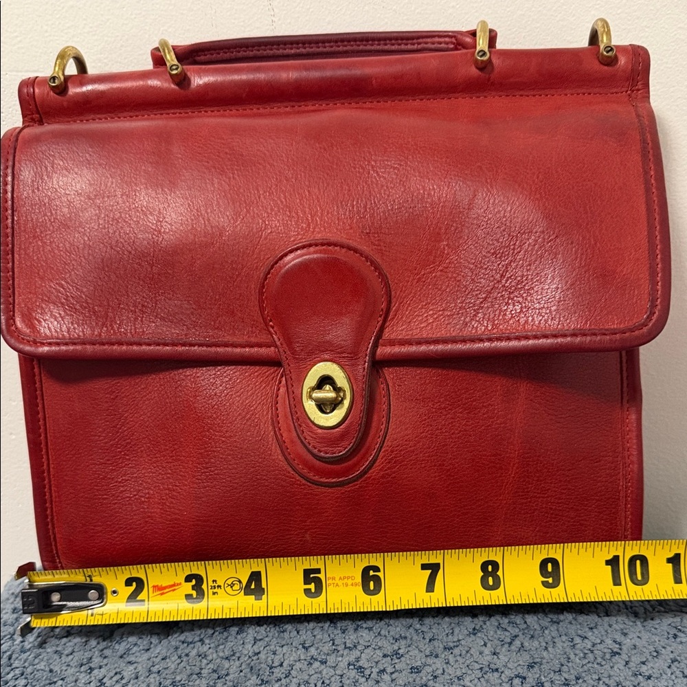 Vintage Coach Willis In Red! - Picture 10 of 11